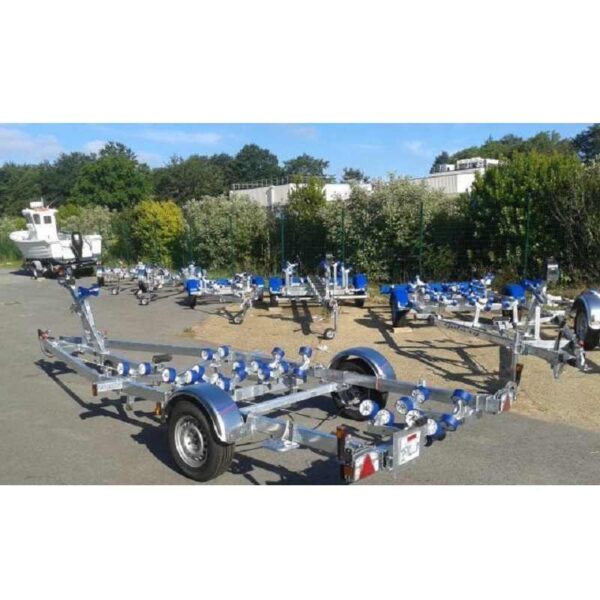 Porte bateau immergeable SUN WAY D1613 PTAC : 1350Kg - Kit rouleaux - 1 essieu