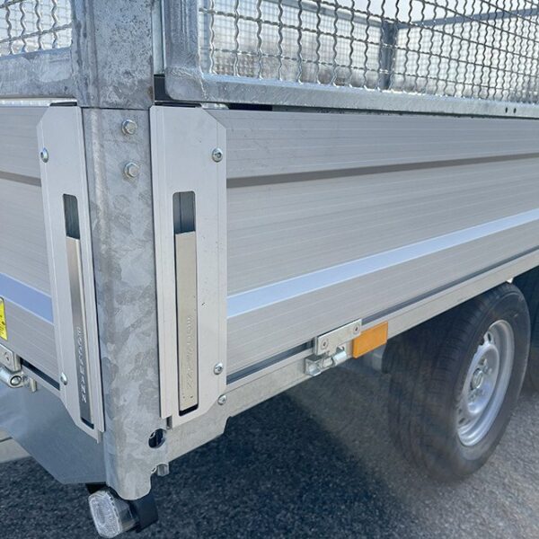 Böckmann HL-AL 3016/20 306x165cm PTAC 2000kg avec rehausses grillagées – Image 6